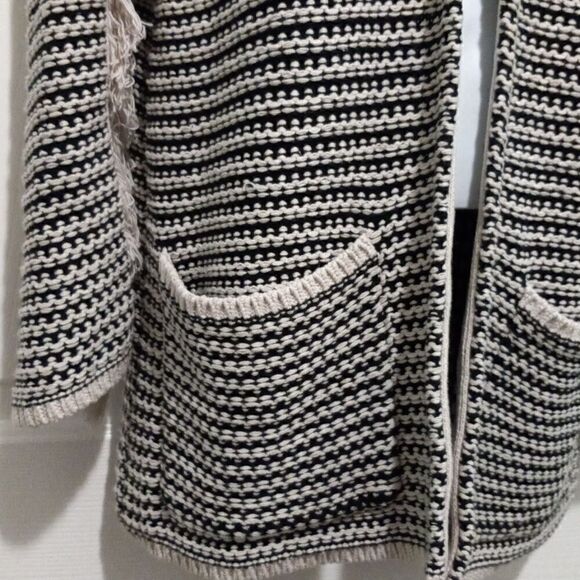 Knox Rose Cardigan Sweater - Picture 4 of 7